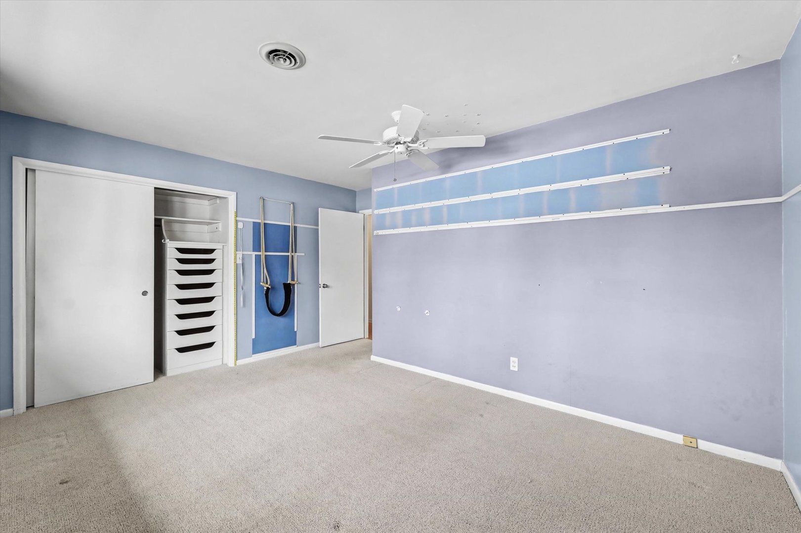 605 South James Street Champaign, IL 61821 - Photo 22 of 37