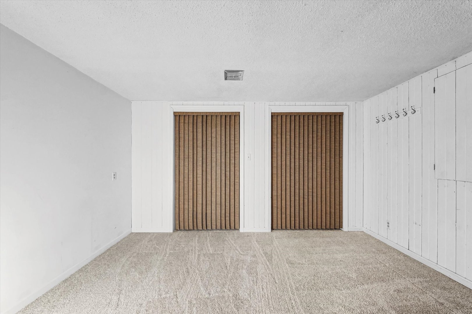 605 South James Street Champaign, IL 61821 - Photo 29 of 37