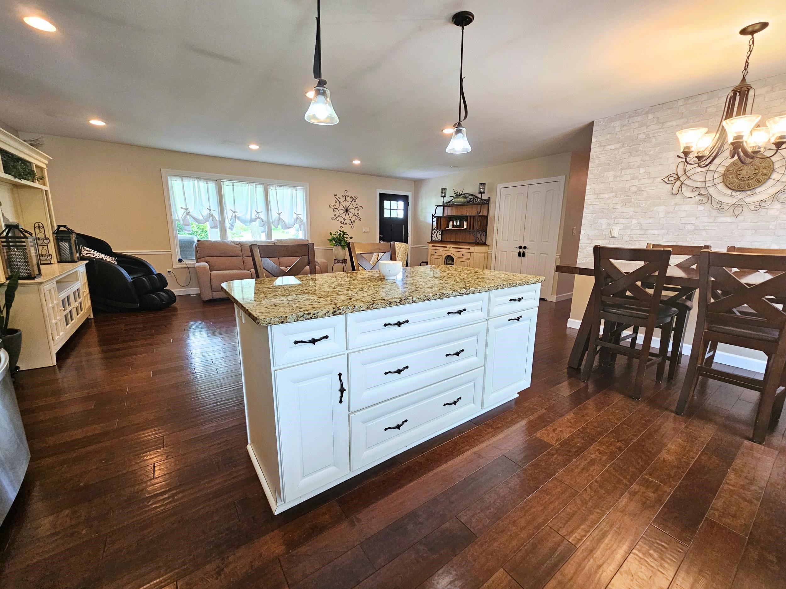 13329 Tuscola Road Clio, MI 48420 - Photo 10 of 52 50145464-533ef976-7c04-4335-8c46-bc690874f562.JPG