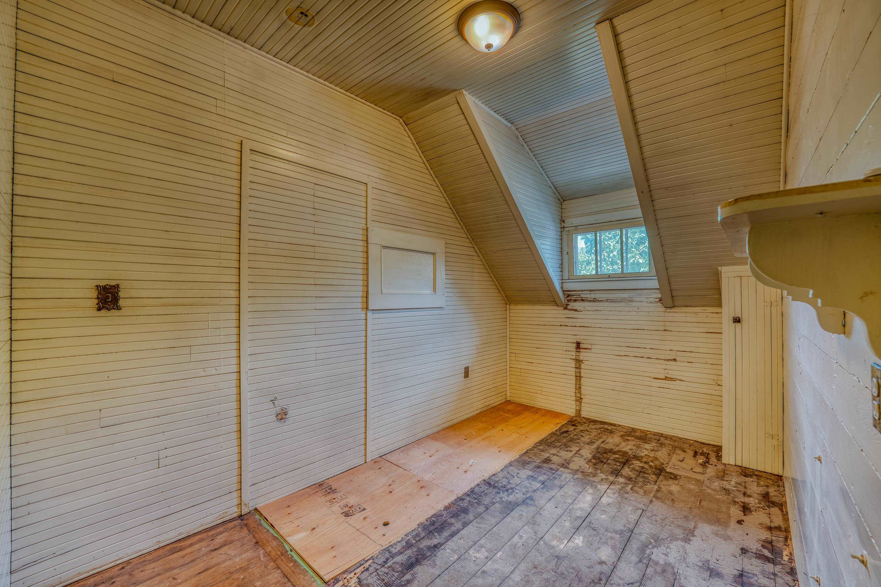 34 Union Street Littleton, NH 03561 - Photo 46 of 60