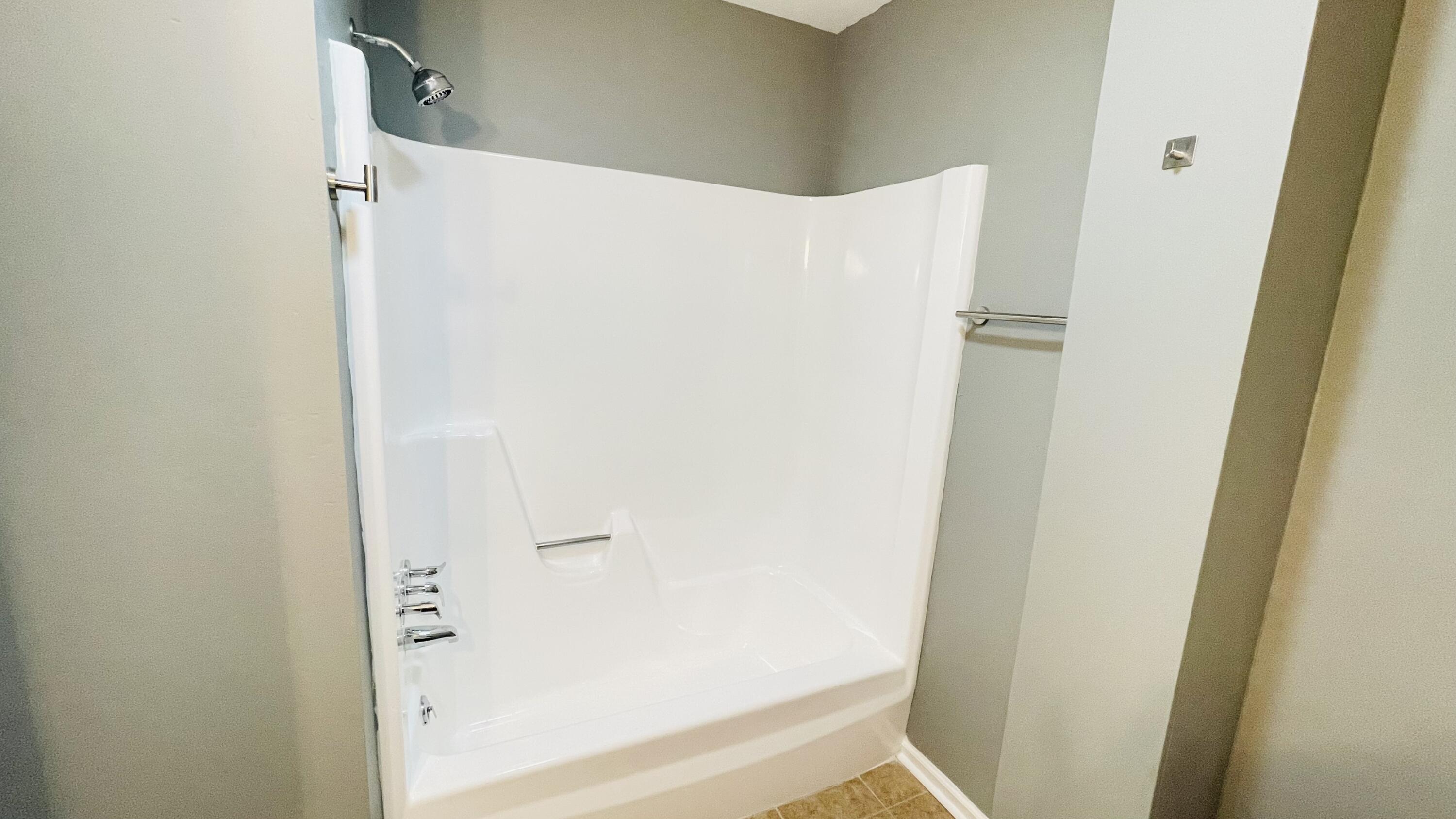 6521 Shirley Pond Road Harrison, TN 37341 - Photo 12 of 35 Main Bath