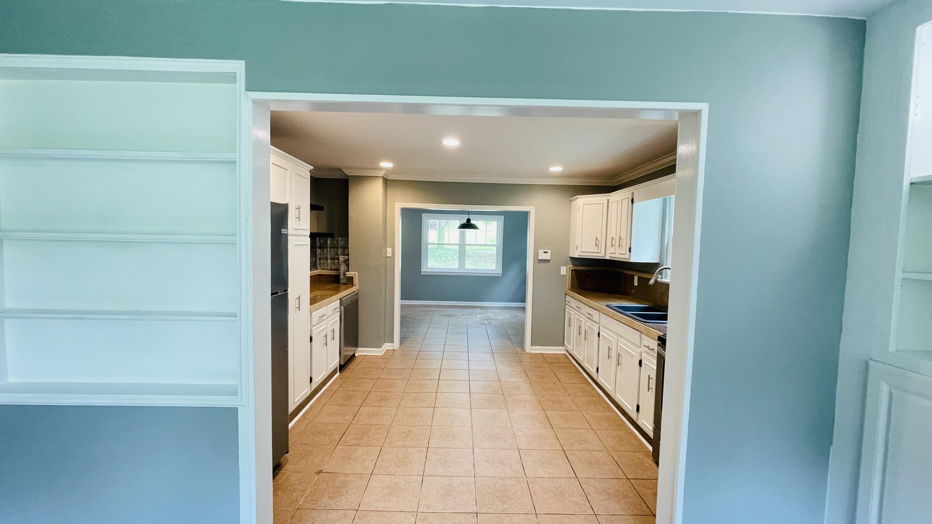 6521 Shirley Pond Road Harrison, TN 37341 - Photo 6 of 35 To Kitchen