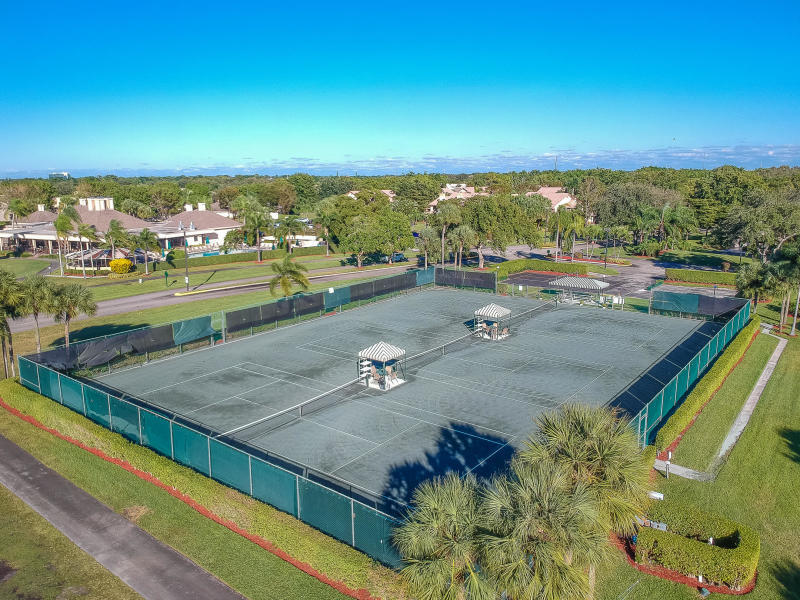 5642 Forest Oaks Terrace Delray Beach, FL 33484 - Photo 30 of 37 an aerial view of residential houses with outdoor space