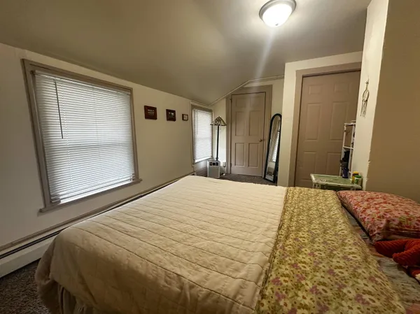 $600,000 | 556 Jefferson Street, Oshkosh, WI 54901