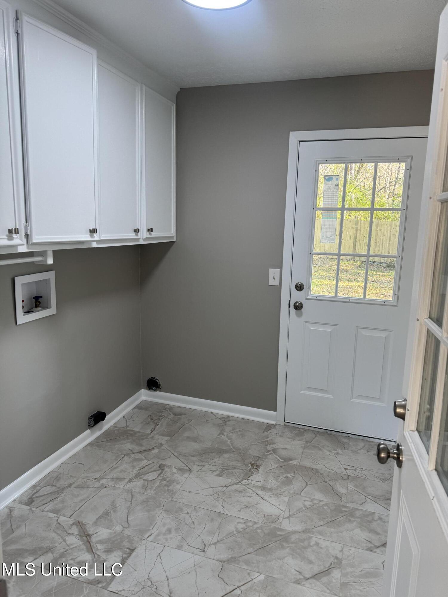 344 Red Oak Drive Jackson, MS 39212 - Photo 7 of 18 IMG_8367