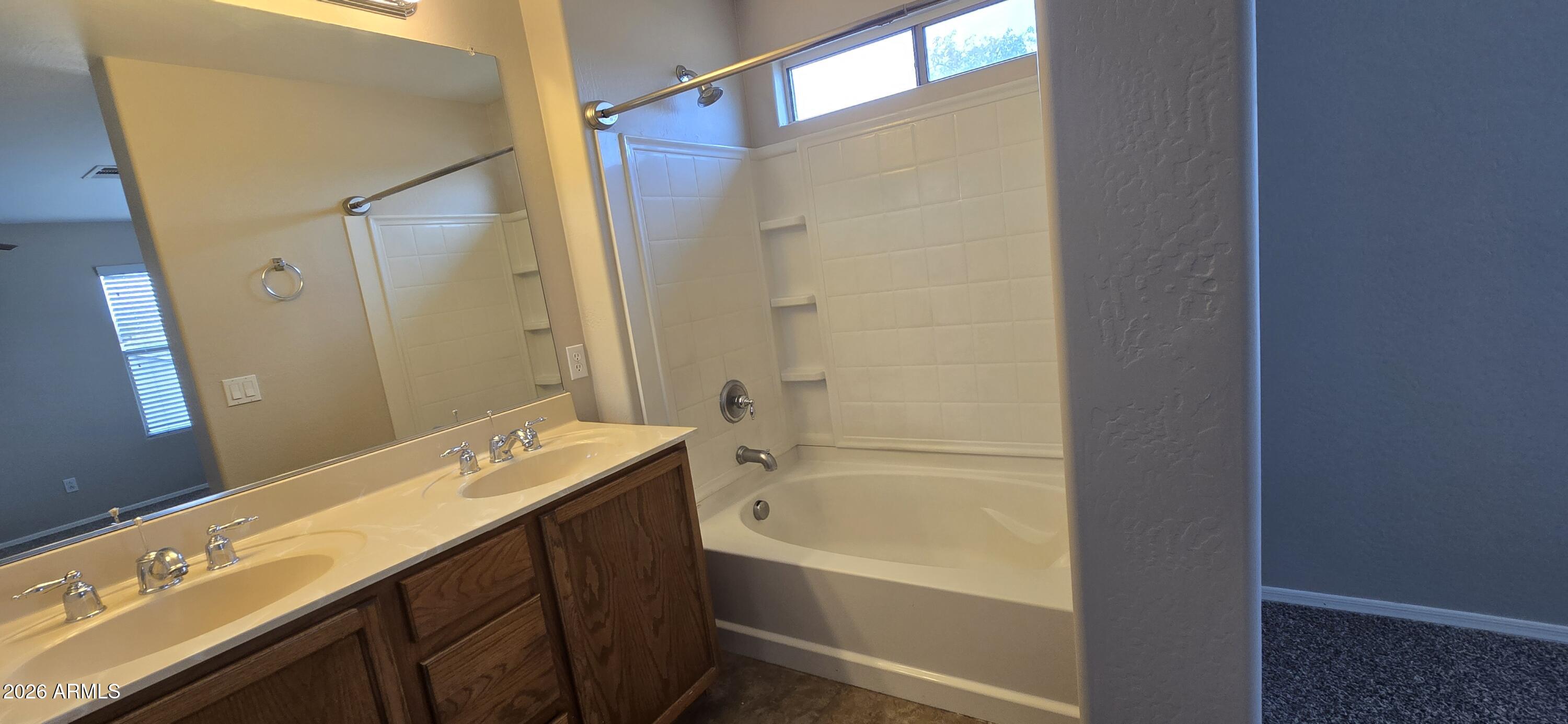 6528 West Eagle Talon Trail Phoenix, AZ 85083 - Photo 17 of 23 2026-01-21 15.15.05