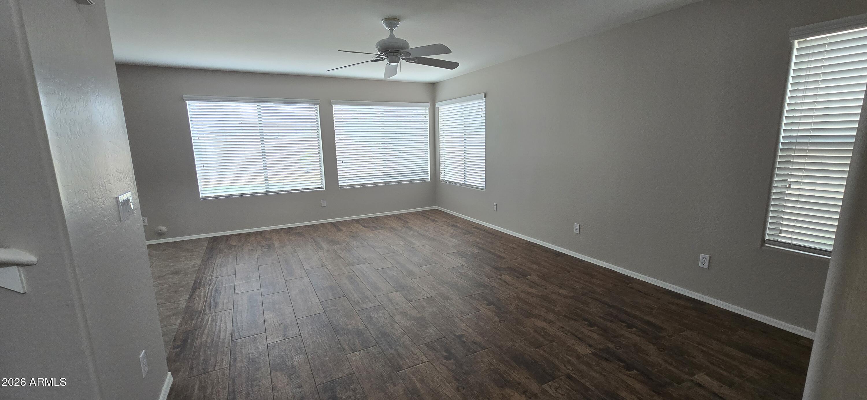 6528 West Eagle Talon Trail Phoenix, AZ 85083 - Photo 3 of 23 2026-01-21 15.11.12