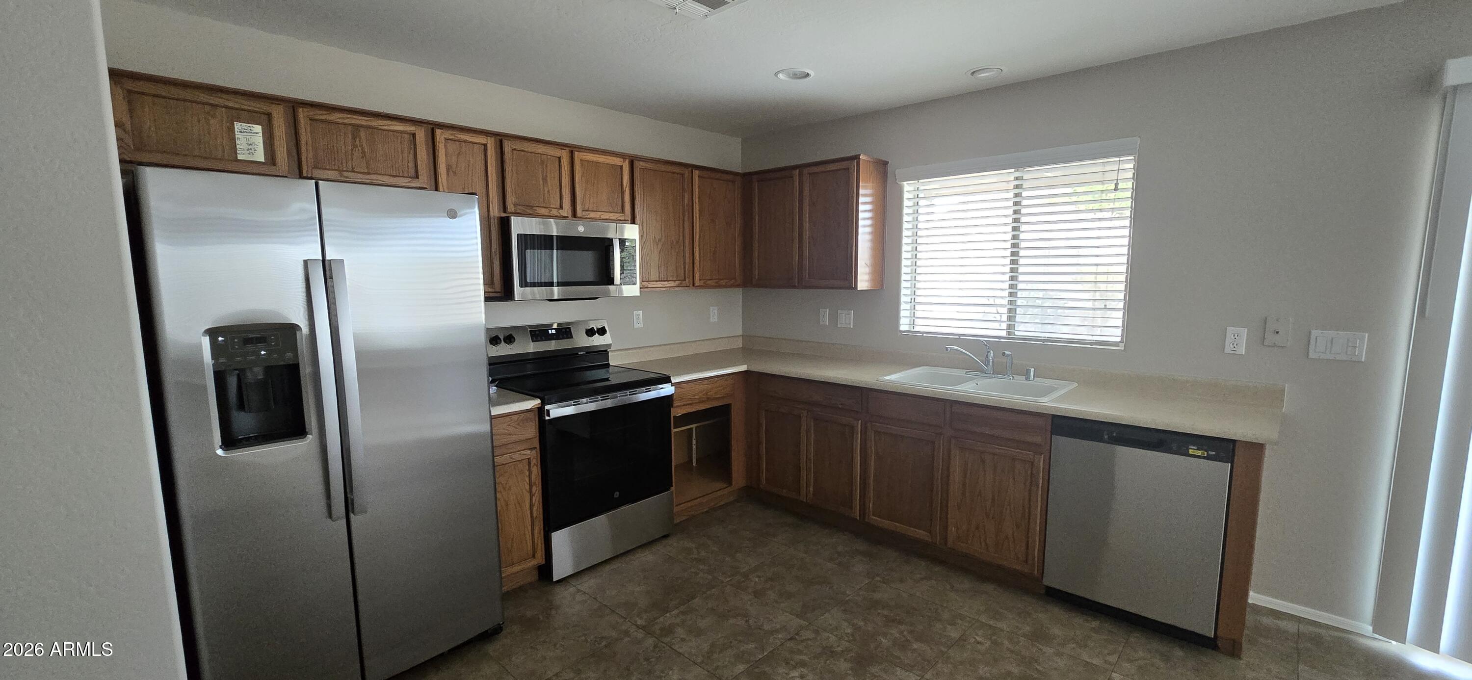 6528 West Eagle Talon Trail Phoenix, AZ 85083 - Photo 6 of 23 2026-01-21 15.12.06