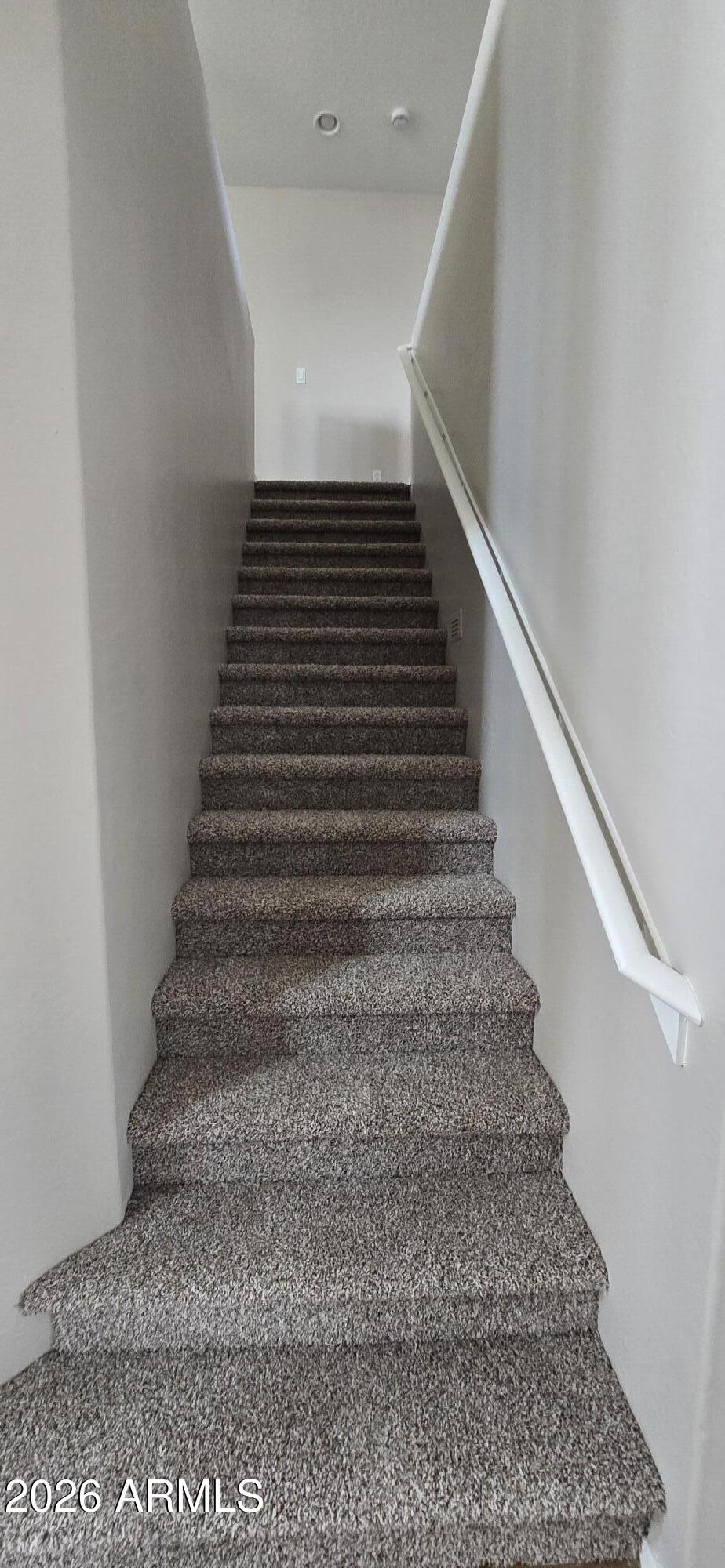 6528 West Eagle Talon Trail Phoenix, AZ 85083 - Photo 9 of 23 2026-01-21 15.13.31