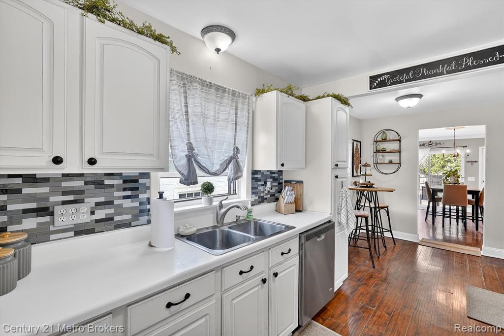 5501 East Potter Road Flint, MI 48506 - Photo 10 of 45
