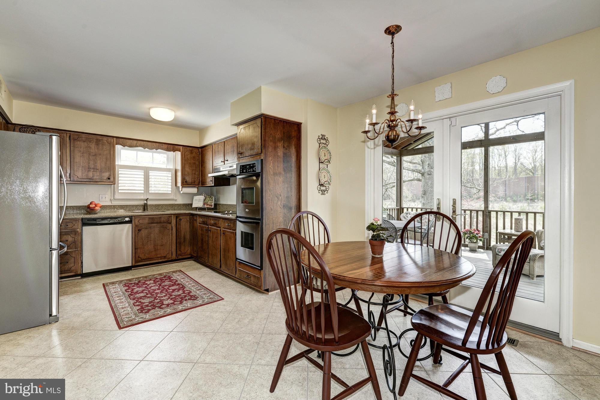 416 Old Stone Road Silver Spring, MD 20904 - Photo 7 of 30 Interior (General)