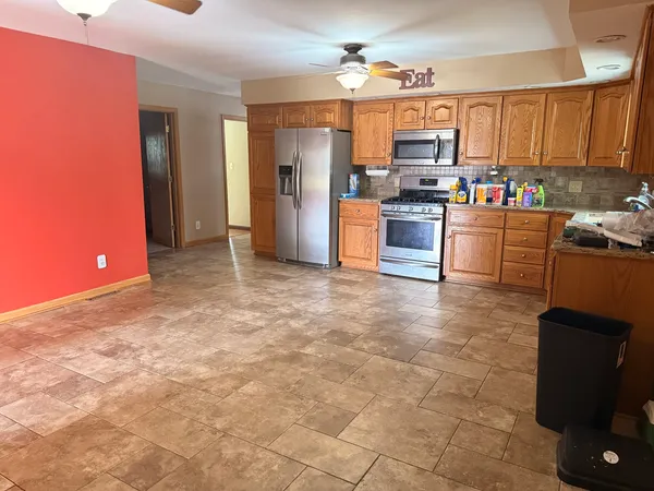 $175,000 | 1134 East Main Street, Granville, IL 61326