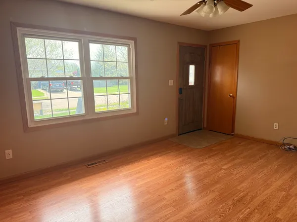 $175,000 | 1134 East Main Street, Granville, IL 61326