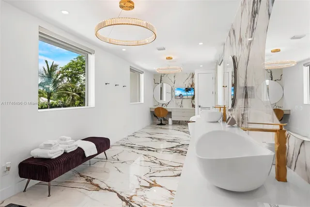 $35,000 | 13600 Southwest 67th Avenue, Palmetto Bay, FL 33158