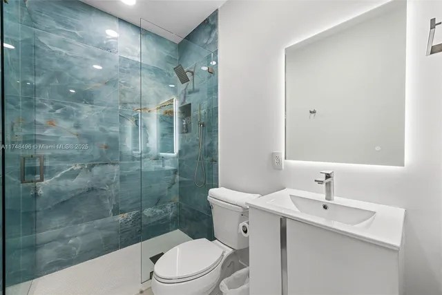 $35,000 | 13600 Southwest 67th Avenue, Palmetto Bay, FL 33158