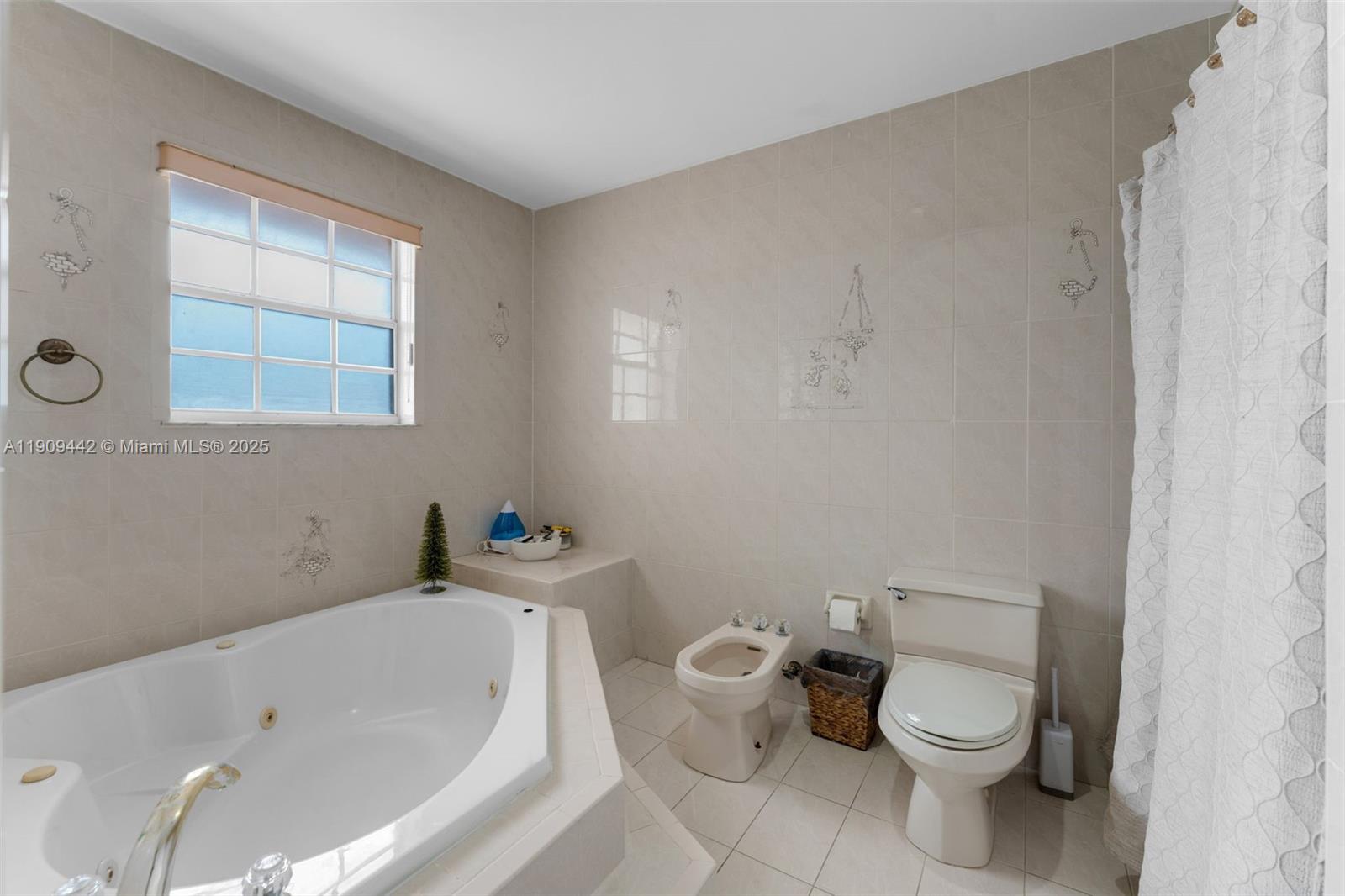 3200 Southwest 132nd Avenue Miami, FL 33175 - Photo 26 of 55 a bath room with a toilet and a sink