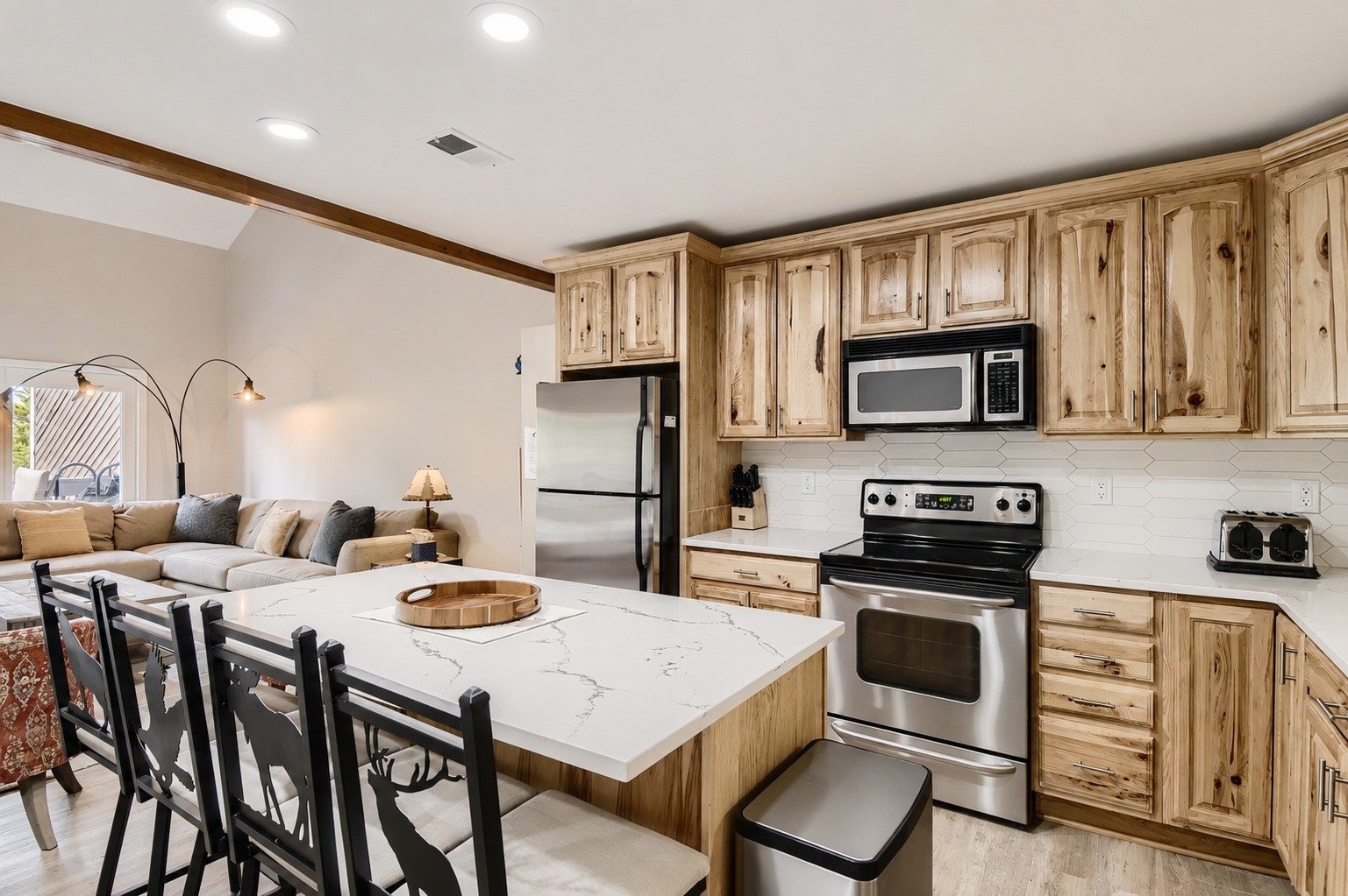 10500 Ryan Gulch Road, Unit J103 Silverthorne, CO 80498 - Photo 3 of 24