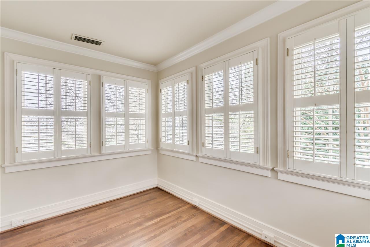 2426 Henrietta Road Birmingham, AL 35223 - Photo 30 of 43