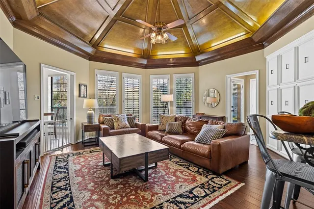 $650,000 | 10112 Candlebrook Drive, Dallas, TX 75243