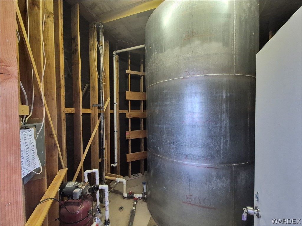 26432 Tamarisk Street, Unit STREET Meadview, AZ 86444 - Photo 50 of 60 3200 Galvanized Water tank with pump.