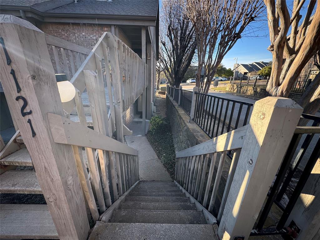 1121 Signal Ridge Place Rockwall, TX 75032 - Photo 1 of 22