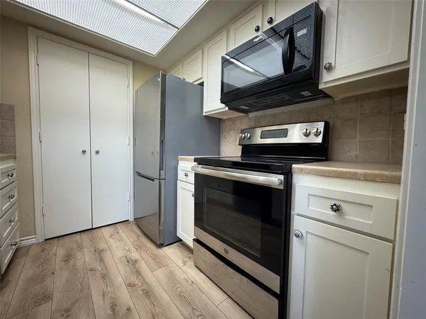 $1,425 | 1121 Signal Ridge Place, Rockwall, TX 75032
