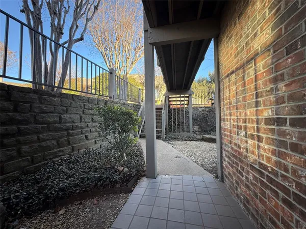 $1,425 | 1121 Signal Ridge Place, Rockwall, TX 75032