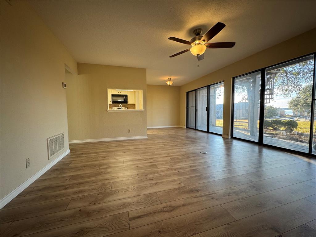 1121 Signal Ridge Place Rockwall, TX 75032 - Photo 7 of 22