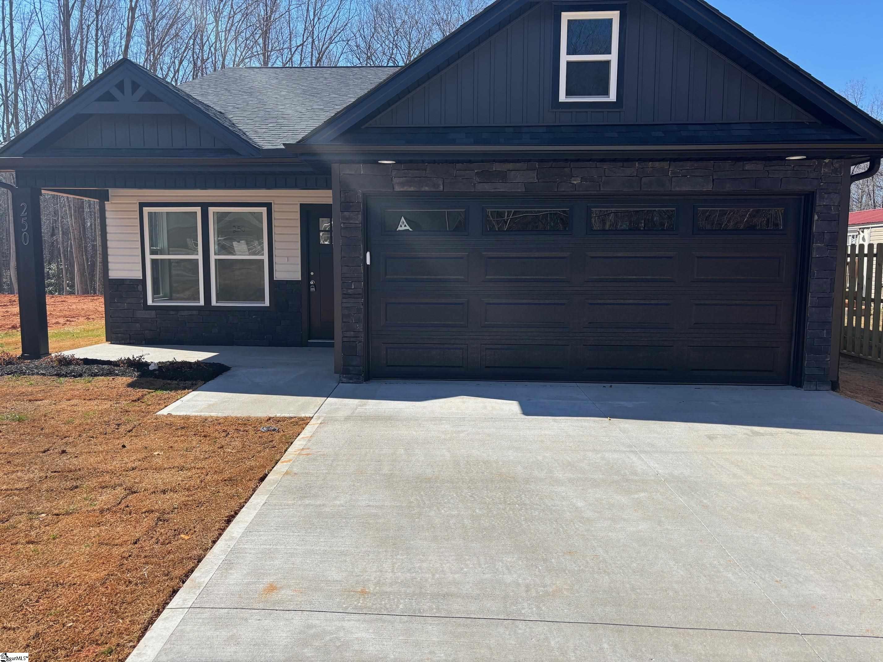 250 Lexington Street Chesnee, SC 29323 - Photo 1 of 23 Gallery Image 1
