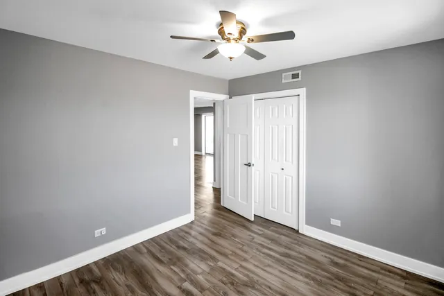 $1,800 | 16622 Theresa Lane, Unit 304, Tinley Park, IL 60477