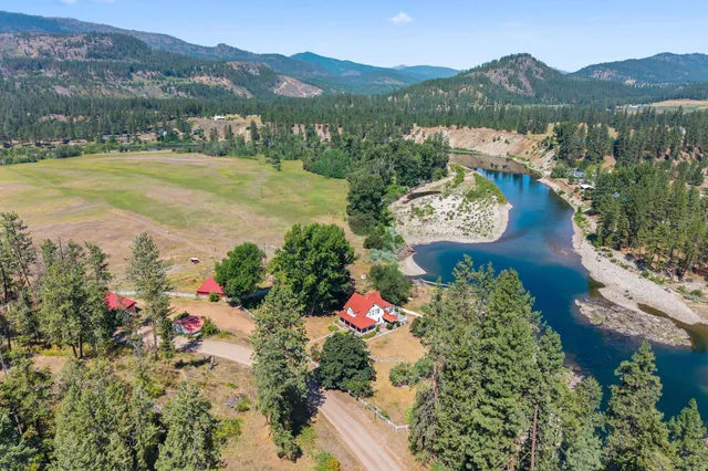 $850,000 | 2339 Kettle River Road, Kettle Falls, WA 99141