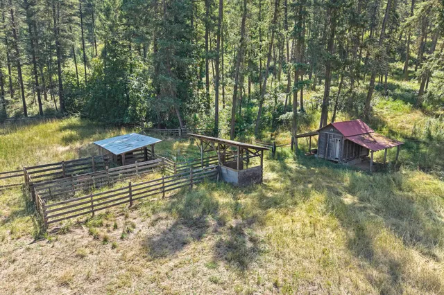 $850,000 | 2339 Kettle River Road, Kettle Falls, WA 99141