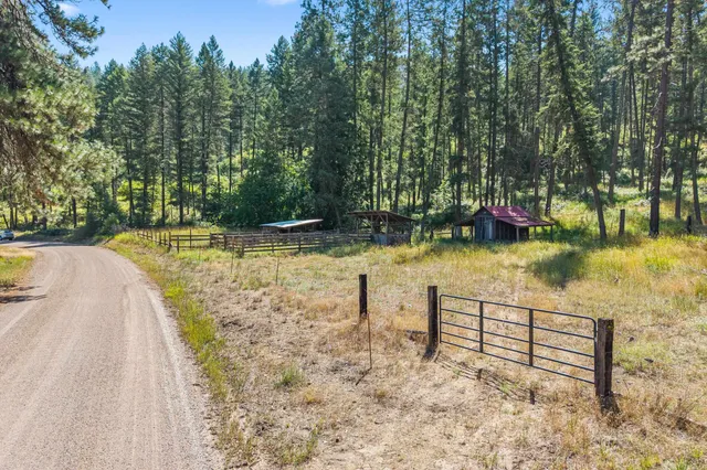 $850,000 | 2339 Kettle River Road, Kettle Falls, WA 99141