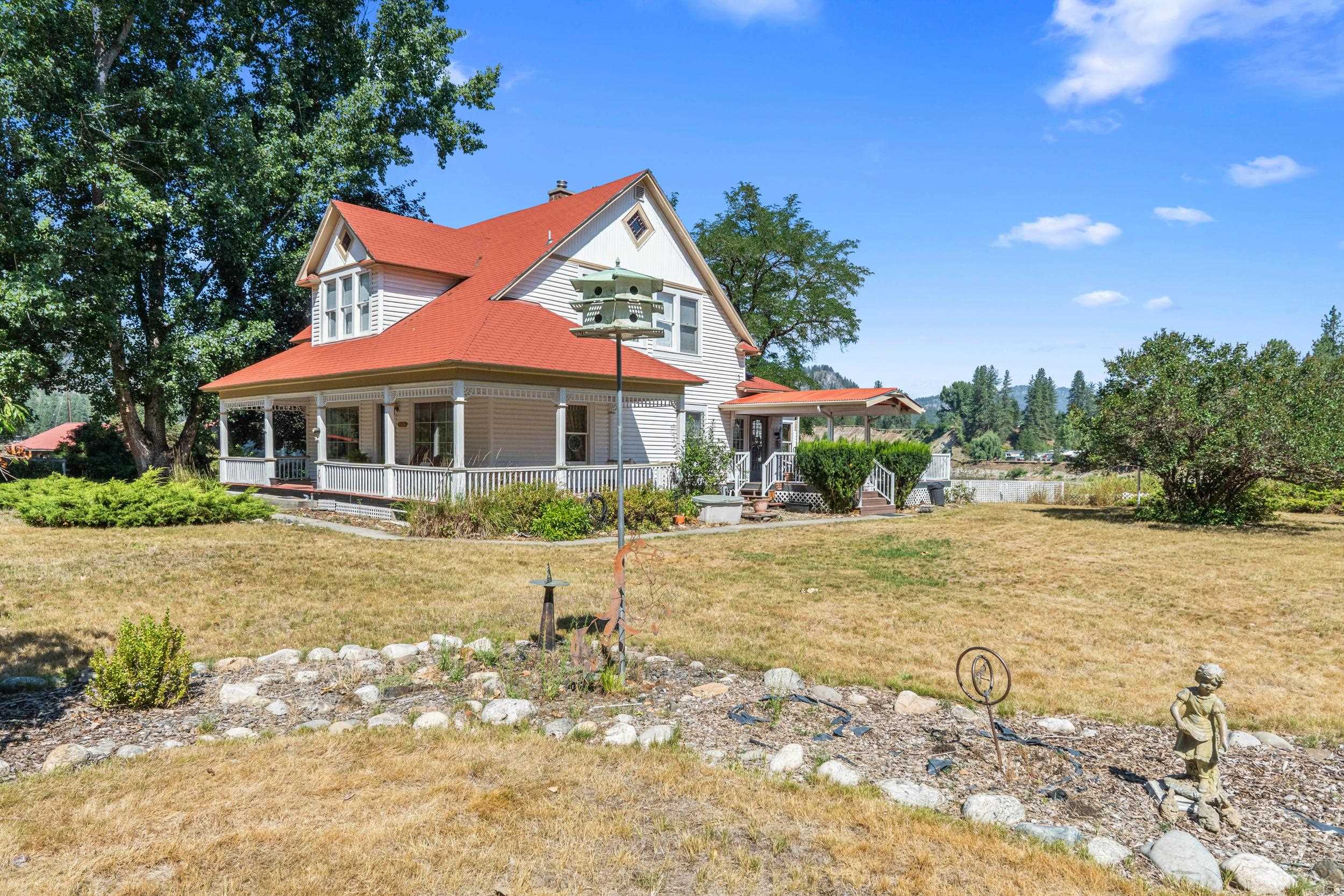 2339 Kettle River Road Kettle Falls, WA 99141 - Photo 9 of 42