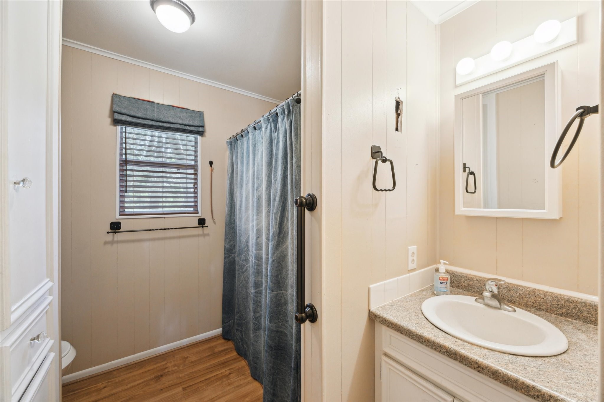 12227 Frantz Road Cat Spring, TX 78933 - Photo 8 of 14