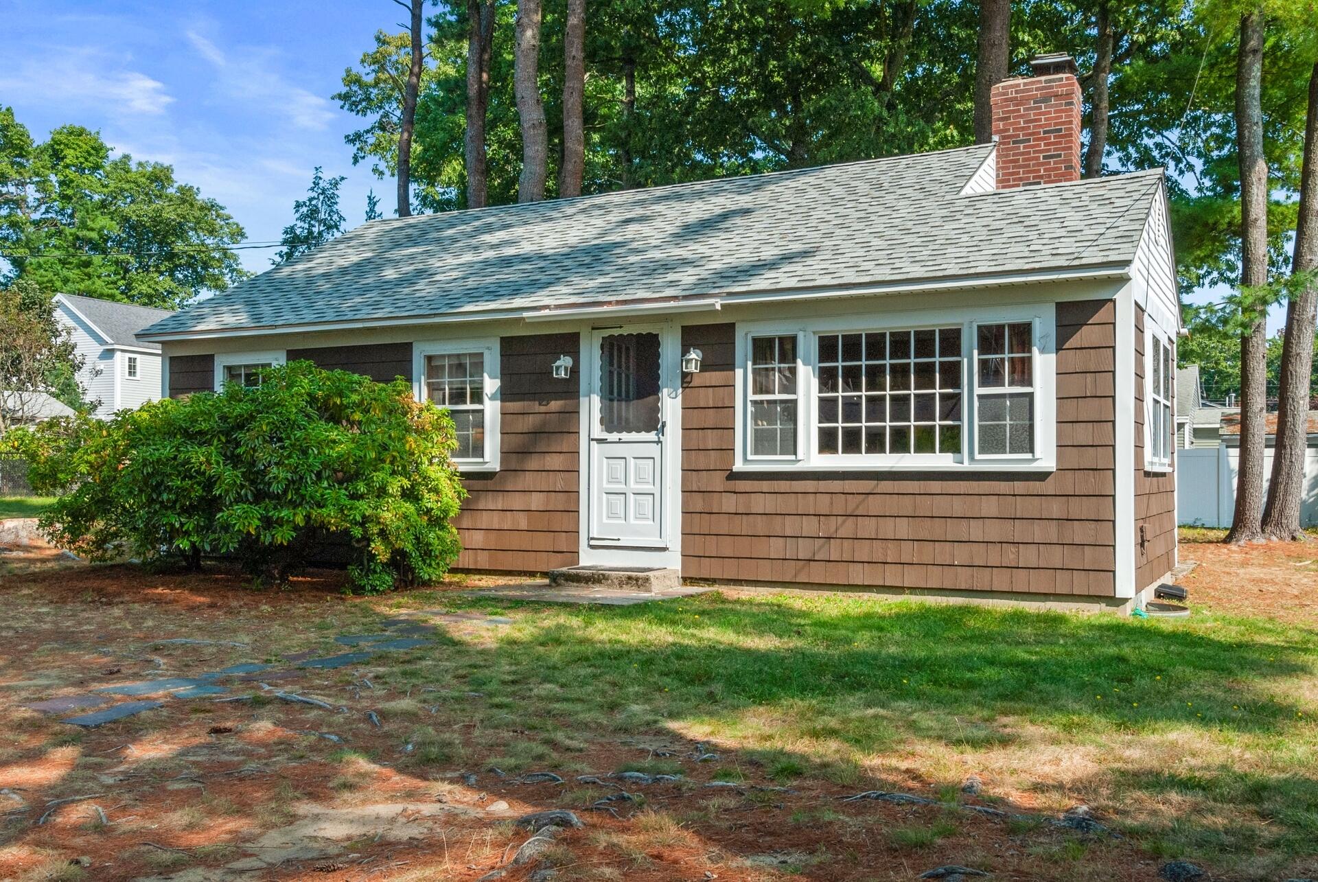 22 Cranberry Street Wells, ME 04090 - Photo 1 of 13 yt