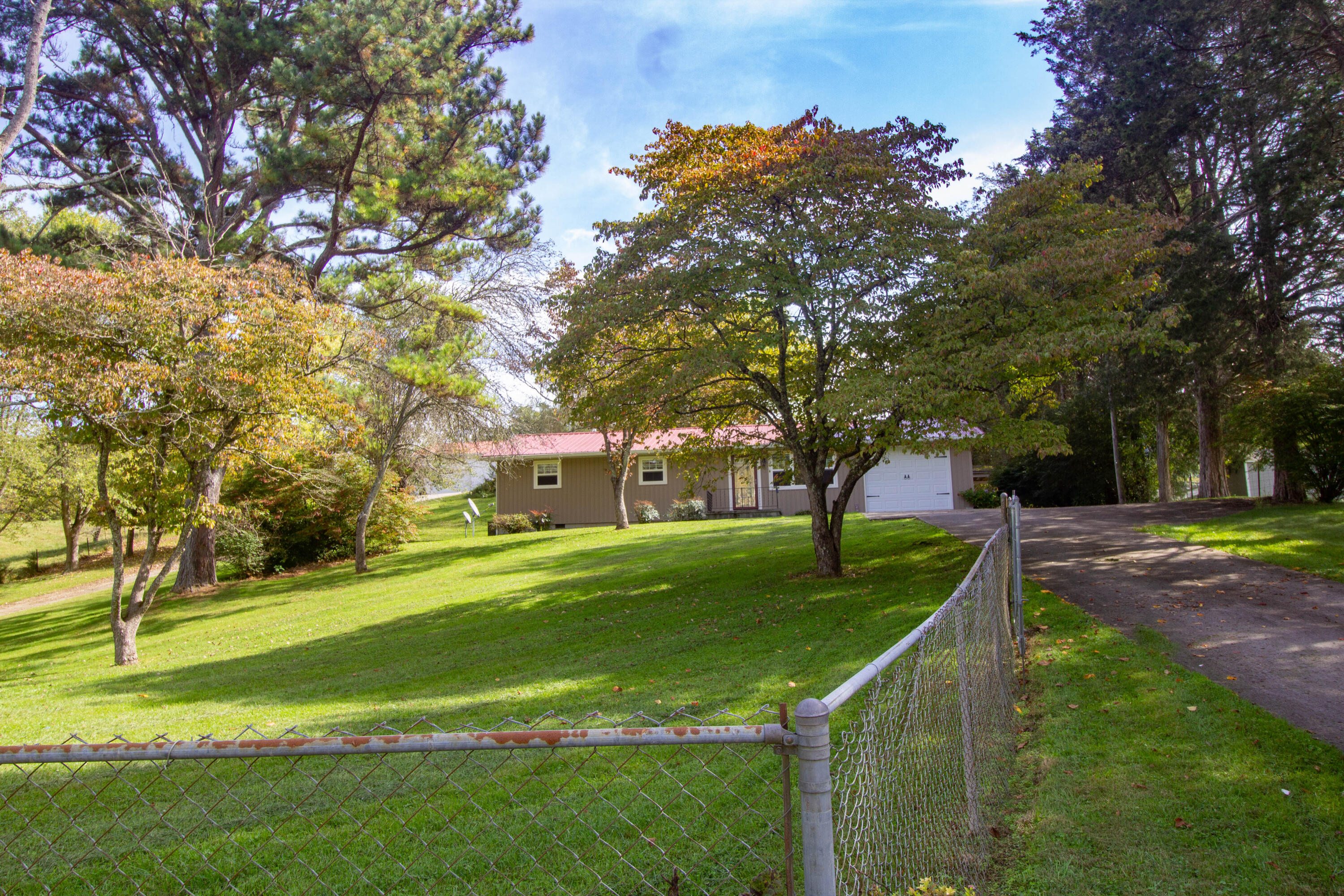 295 Johnson Road Maynardville, TN 37807 - Photo 1 of 23 IMG_0481