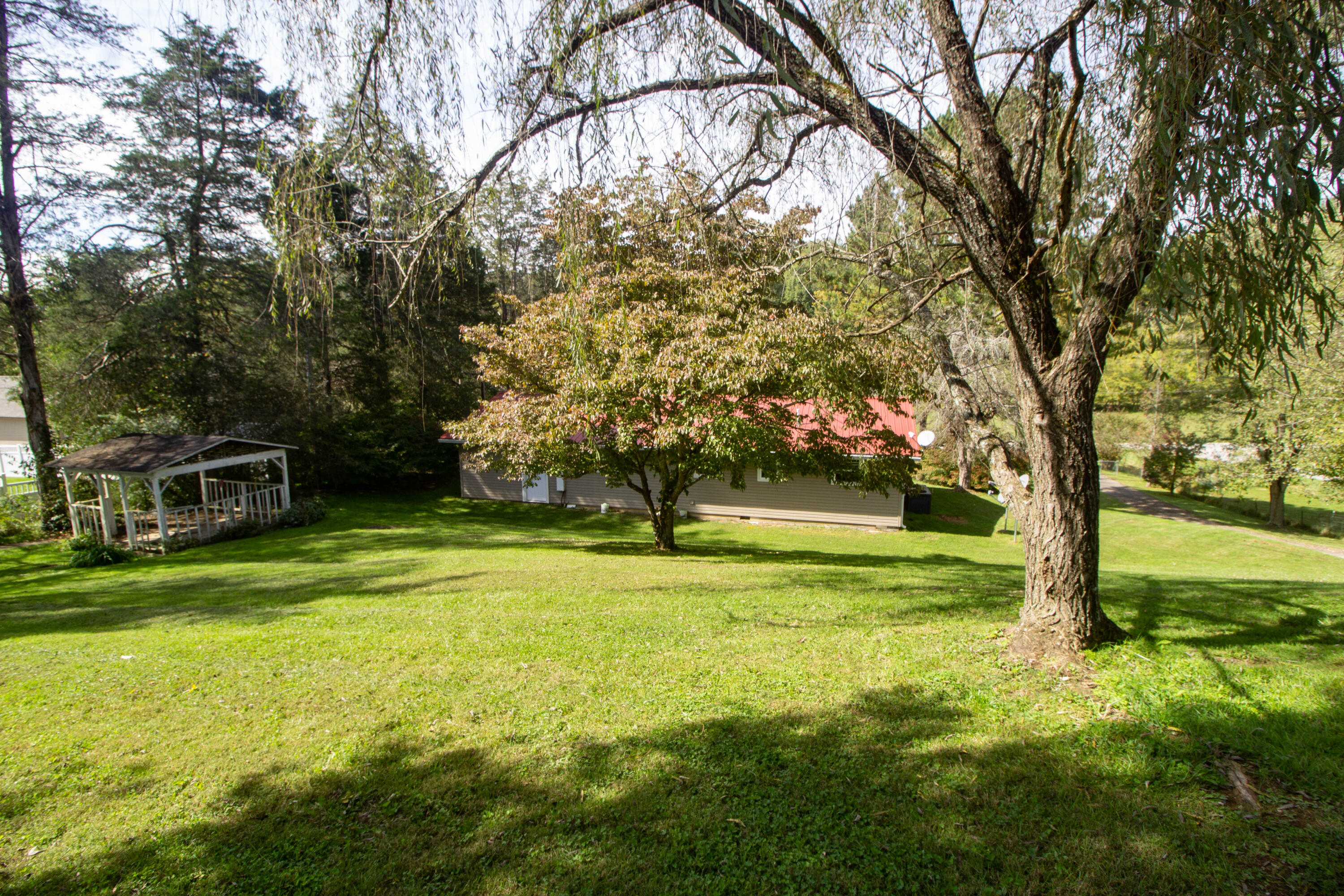 295 Johnson Road Maynardville, TN 37807 - Photo 12 of 23 IMG_0494