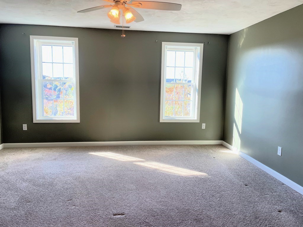 12 Pearlbush Path Worcester, MA 01607 - Photo 7 of 16