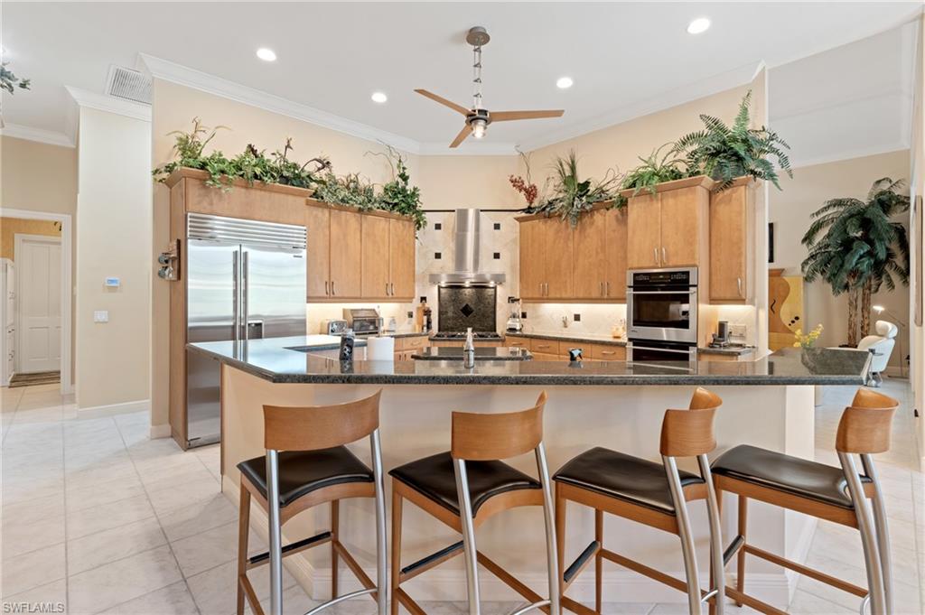 933 Barcarmil Way Naples, FL 34110 - Photo 16 of 48