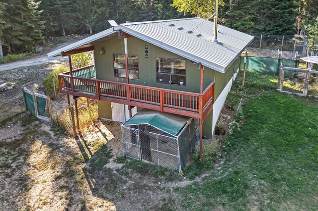 $339,500 | 461 Beaver Creek Lane, Metaline Falls, WA 99153