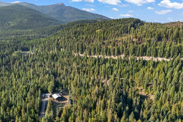 $339,500 | 461 Beaver Creek Lane, Metaline Falls, WA 99153