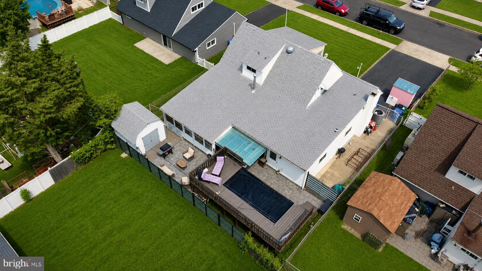 31 Micahill Road Levittown, PA 19056 - Photo 3 of 4 an aerial view of a house with a garden