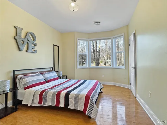 $3,500 | 2513 Waterfront Drive, Tobyhanna, PA 18466