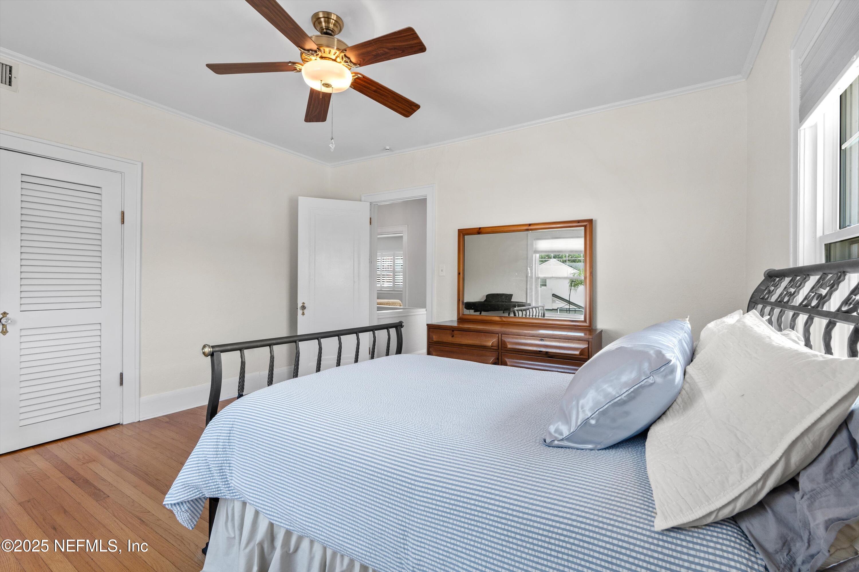 1112 Colombo Street Jacksonville, FL 32207 - Photo 26 of 58 Bedroom 3