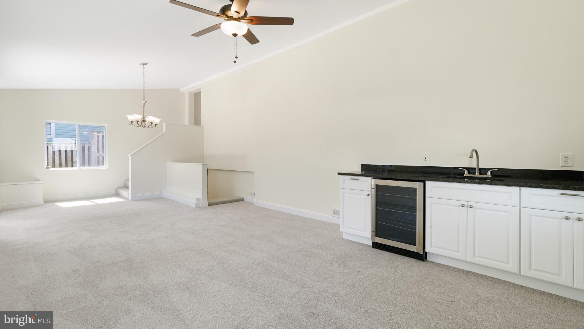 207 Glen Road Pasadena, MD 21122 - Photo 13 of 30 Family Room