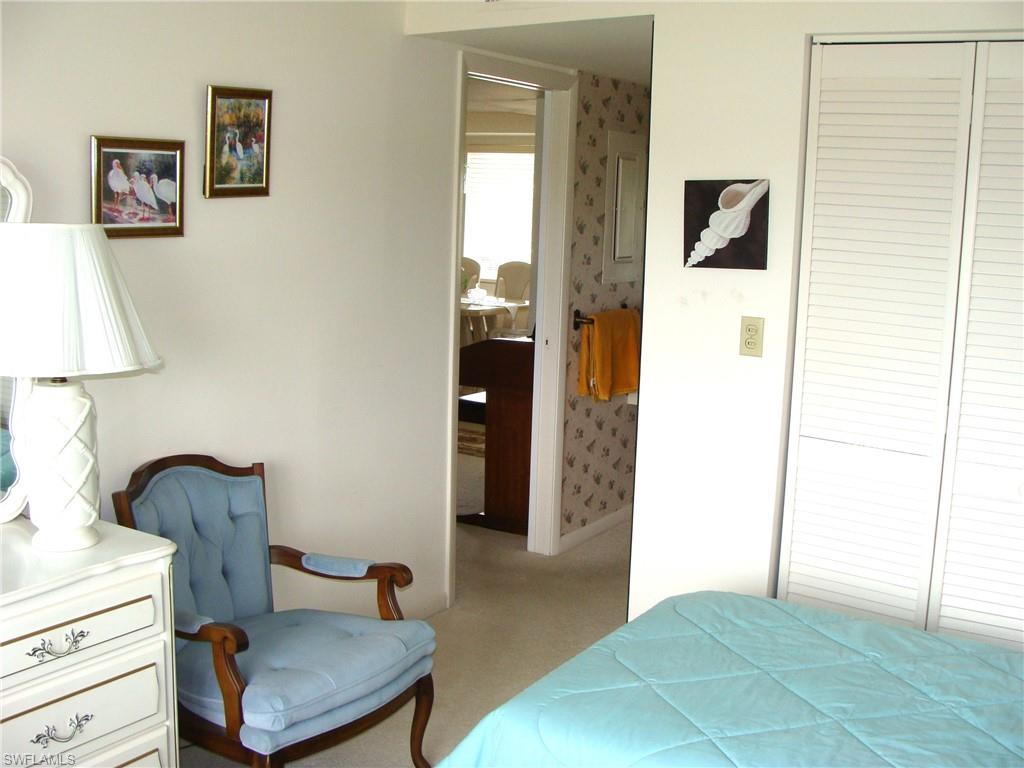 135 Quails Nest Road, Unit 4 Naples, FL 34112 - Photo 20 of 36