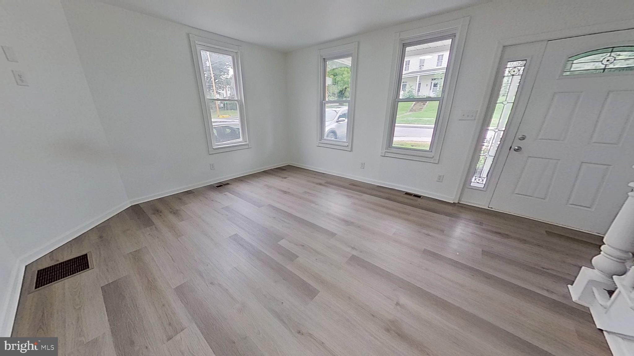 335 Main Street Delta, PA 17314 - Photo 2 of 13