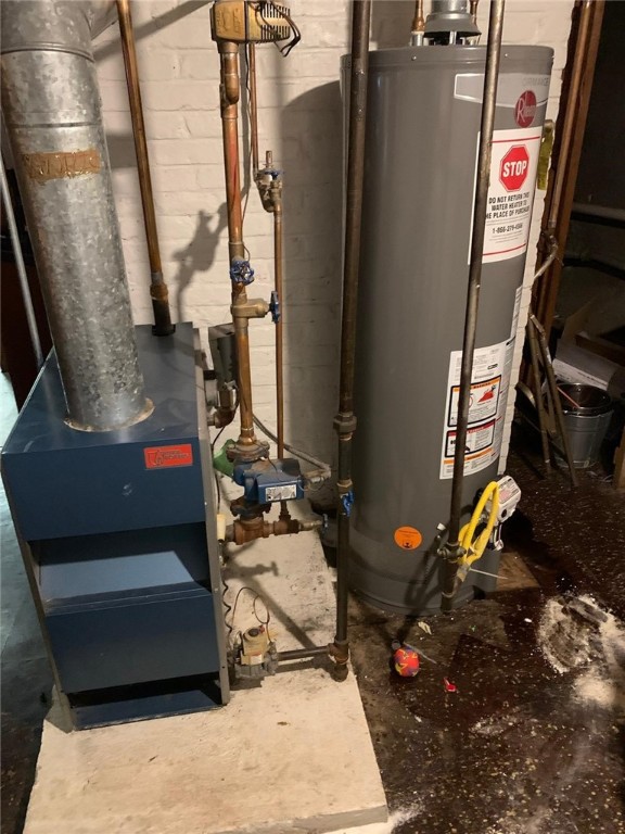 1 Colonial Road East Providence, RI 02914 - Photo 18 of 21