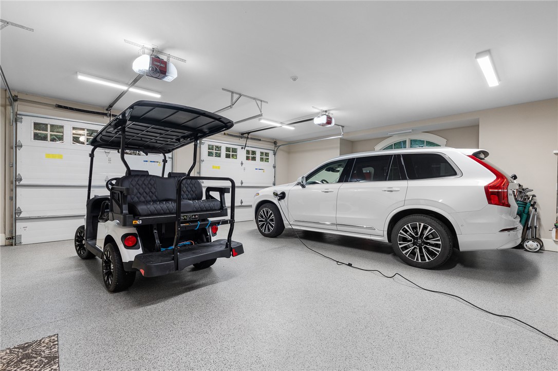 3310 Centerville Road Anderson, SC 29625 - Photo 40 of 47 Large Two Car Garage